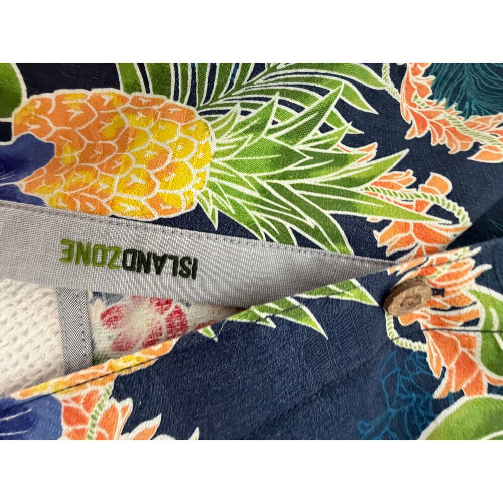 Tommy Bahama Vacation Bundle Men's Large - Picture 10 of 10